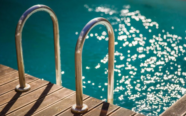 Villa BOND with Private Swimming Pool
