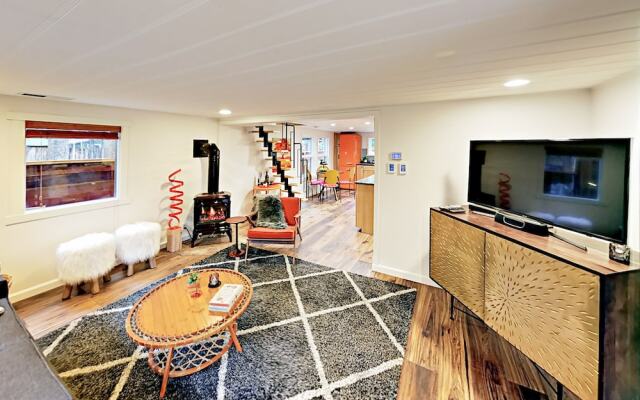 Hillcrest - 3 Br Cabin