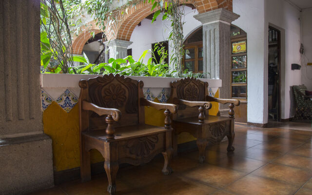 El Carmen Hotel