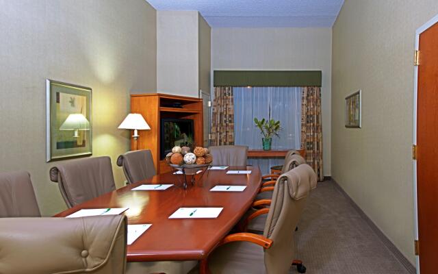 Holiday Inn & Suites Goodyear - West Phoenix Area by IHG
