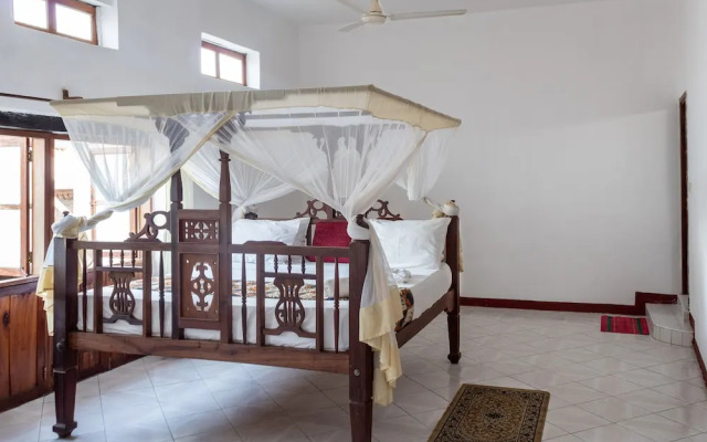 Mrusi House