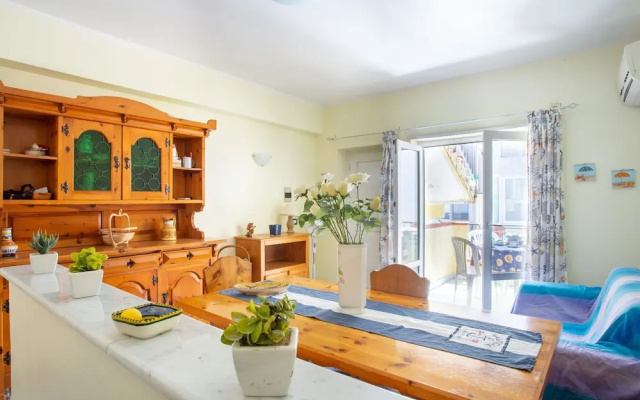Homely Apartment in Furci Siculo near Sea