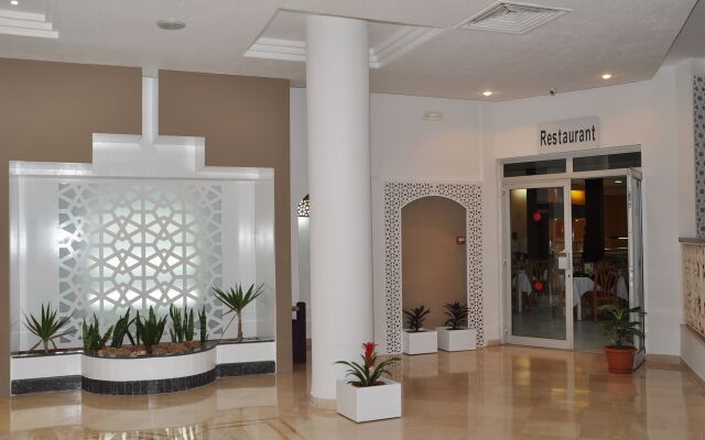 Hotel Neptunia Skanes