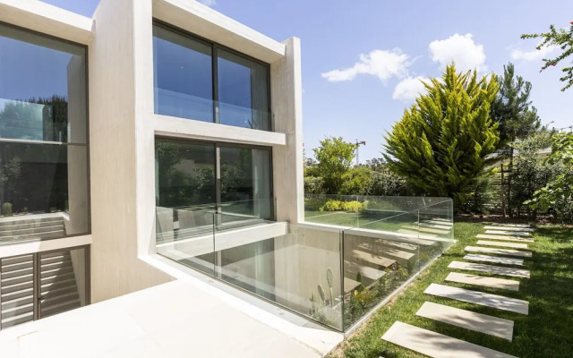 Troia Design Villa by Cadenzalux