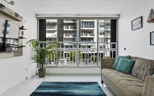 Sunbay Beach 2BDR Oceanview Pool Parking