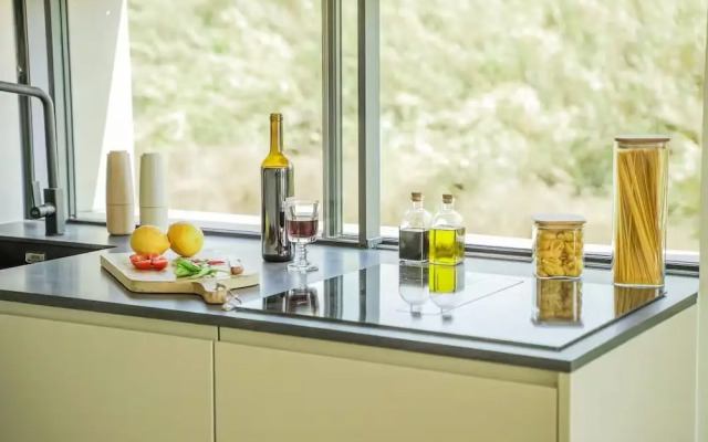 oceanHUTS Adults Only