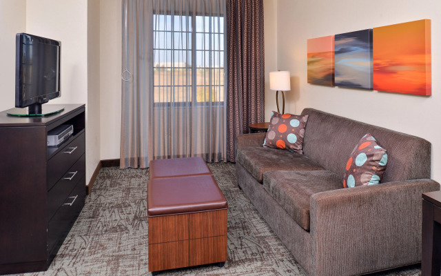 Staybridge Suites O'Fallon Chesterfield by IHG
