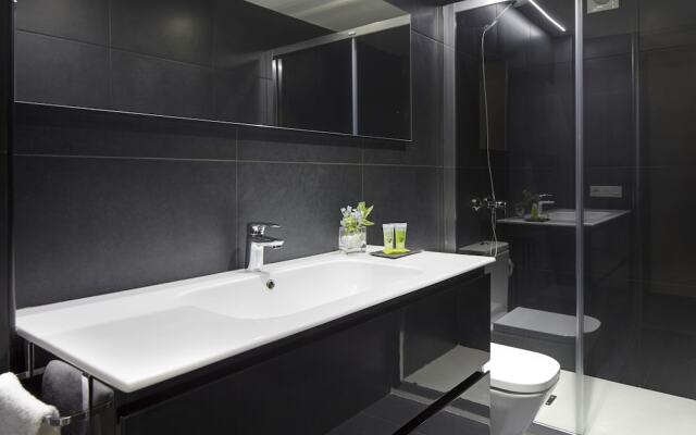Zurriola Beach 1 Apartment by FeelFree Rentals