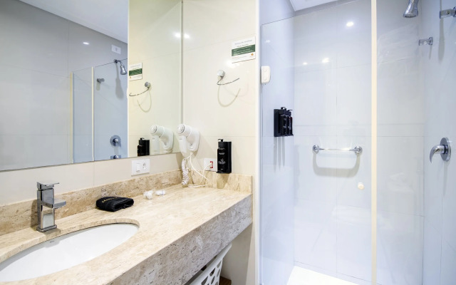 Chris Wellness Resort Hotel