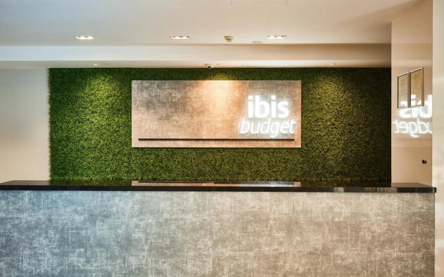 Ibis Budget Singapore Emerald