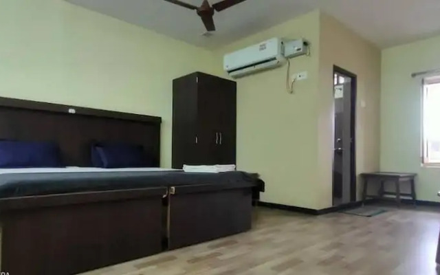 Sri sapthagiri lodge