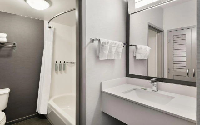 Courtyard by Marriott Burlington