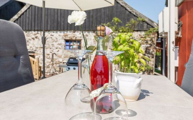 "Gildo" - 250m from the sea in Bornholm