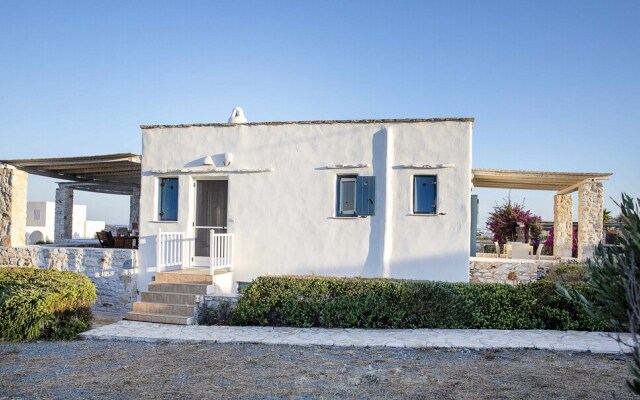 Relax by Mikri Santa Maria Beach - 2 Bedroom House