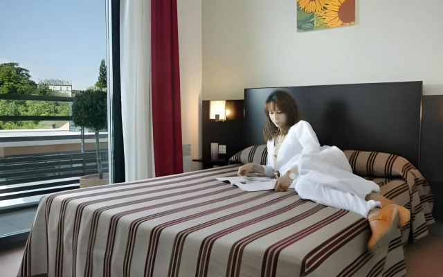 Residhotel Lyon Lamartine