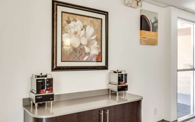 Motel 6 Spokane, WA - West