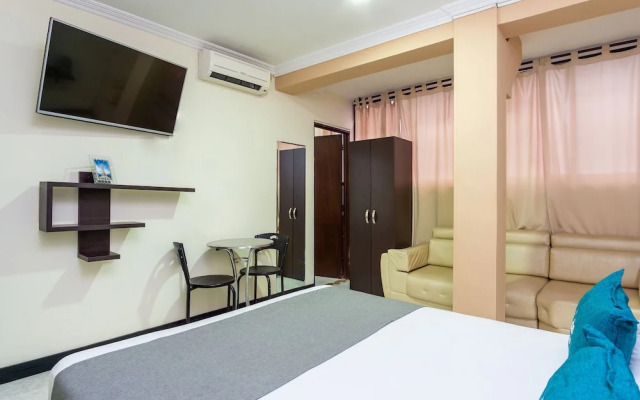 Bugatier ApartaHotel