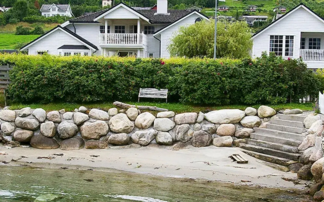 Holiday Home in Leikanger