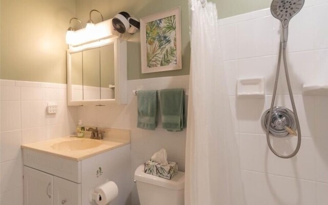 Seabreeze 2 Bedroom Home by Redawning