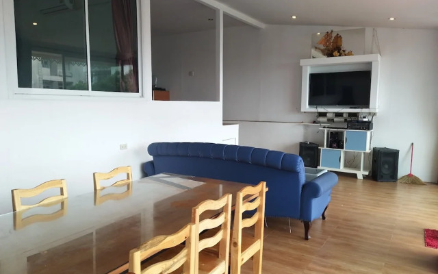 White House Mountian Beach Resort