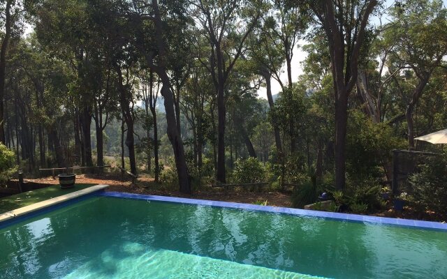 Dunsborough Ridge Retreat