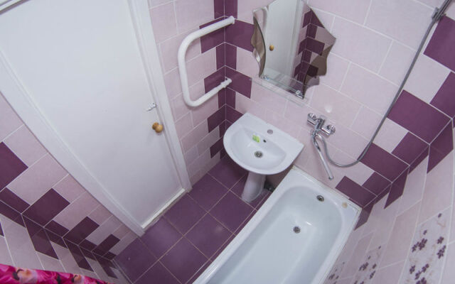 HomeHotel Молодежный 38/2