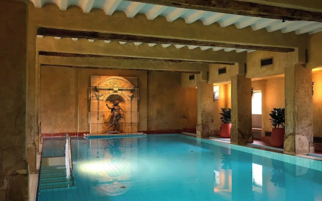 Corneli Residences Château St. Gerlach