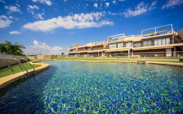 Penthouse 2 bedrooms in Mil Palmeras