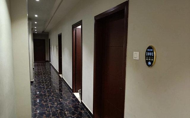 Hotel Akshay Grand