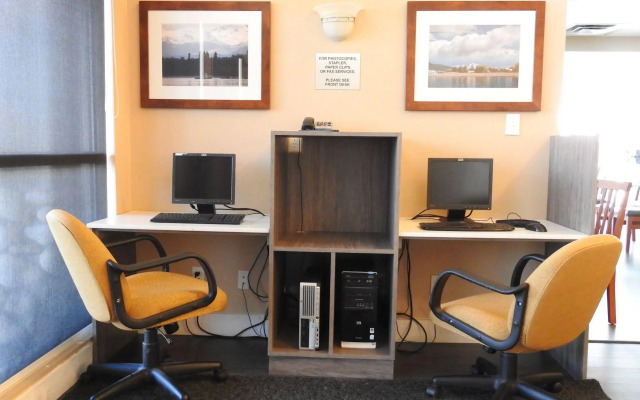 Comfort Inn & Suites