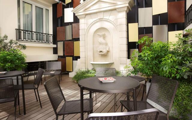 Hotel Rochester Champs Elysees