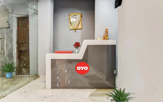 OYO Flagship 70400 Hotel Olive Inn
