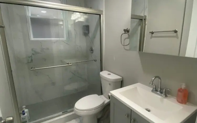 Stylish Apartment near Chicago Downtown