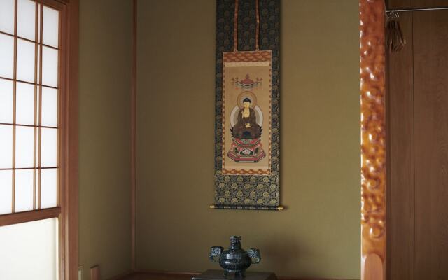 Vacation rentals -sui-