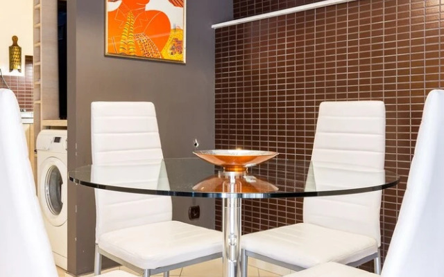 Downtown Apartment for 4 in Plaka