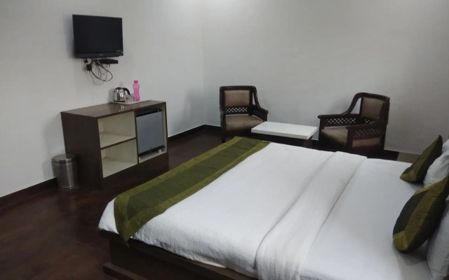 Hotel heaven and Resort