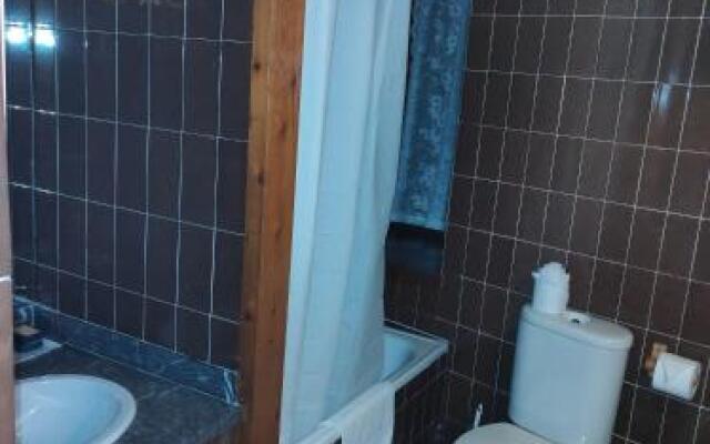 Hostal Plaza Garos
