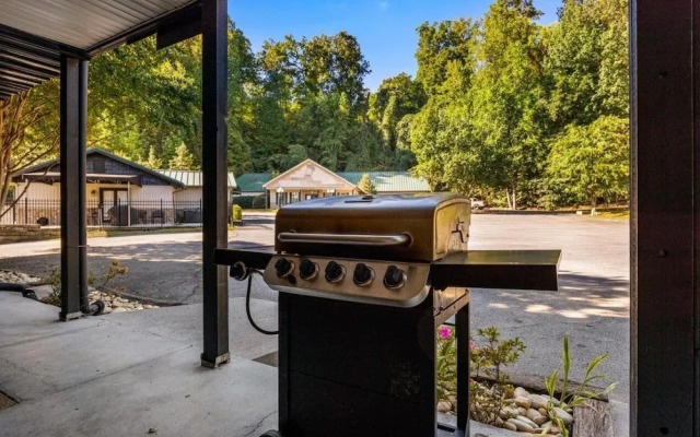 Poplar Point Condo Unit 12C - Two Bedroom Condo