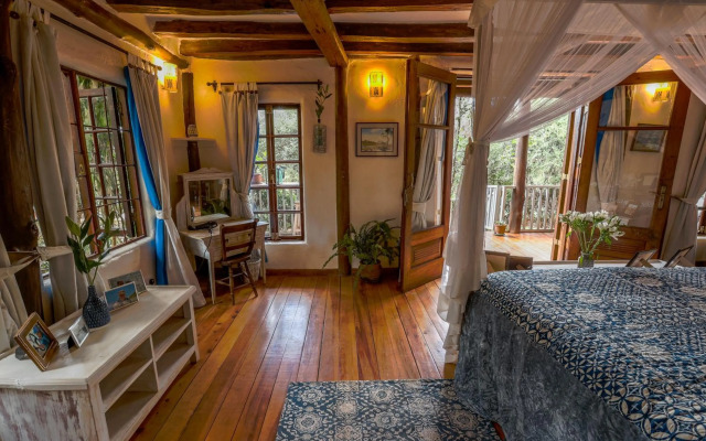 Ol Losowan House, Karen