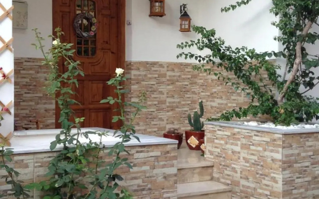 Studio Lefteris