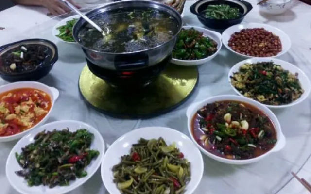 Xiagu Renjia Hostel