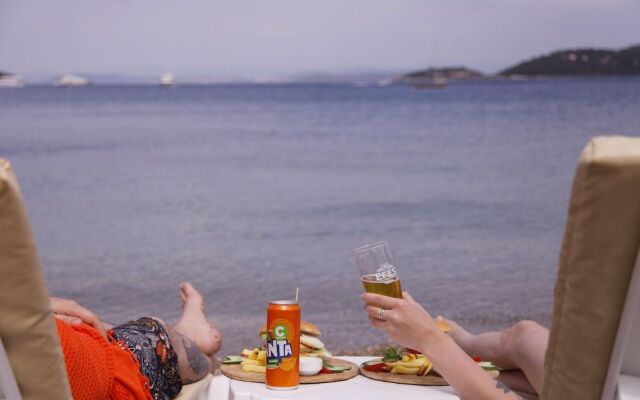 Melisko Beach Hotel