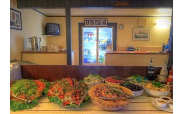 Milky Way Villas – Meal – Lord Howe Island