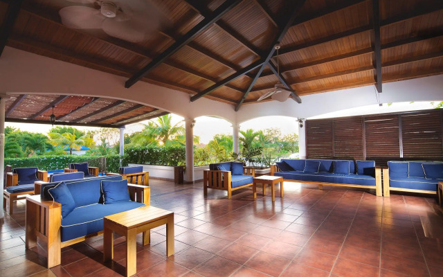 Playa Blanca Beach Resort - All Inclusive