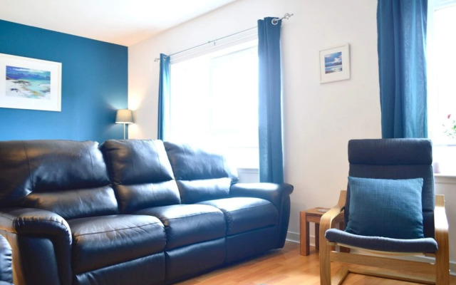 Beautiful Edinburgh Flat With 2 King Bedrooms