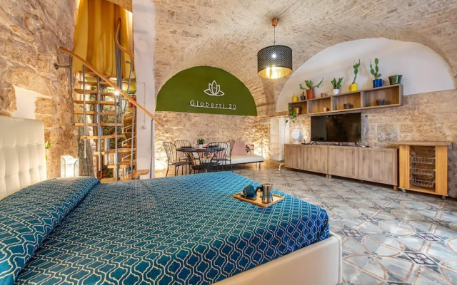 Giob Studio In The Centre