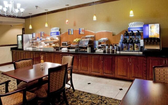 Holiday Inn Express South Boston