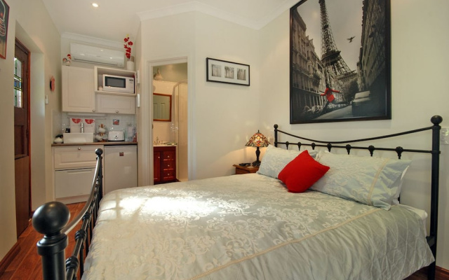 Above Bored Bed and Breakfast