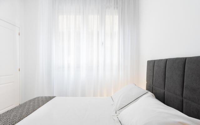 Home2Book Stunning Apartment Monterosso