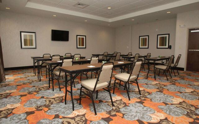 Hampton Inn & Suites Seneca-Clemson Area